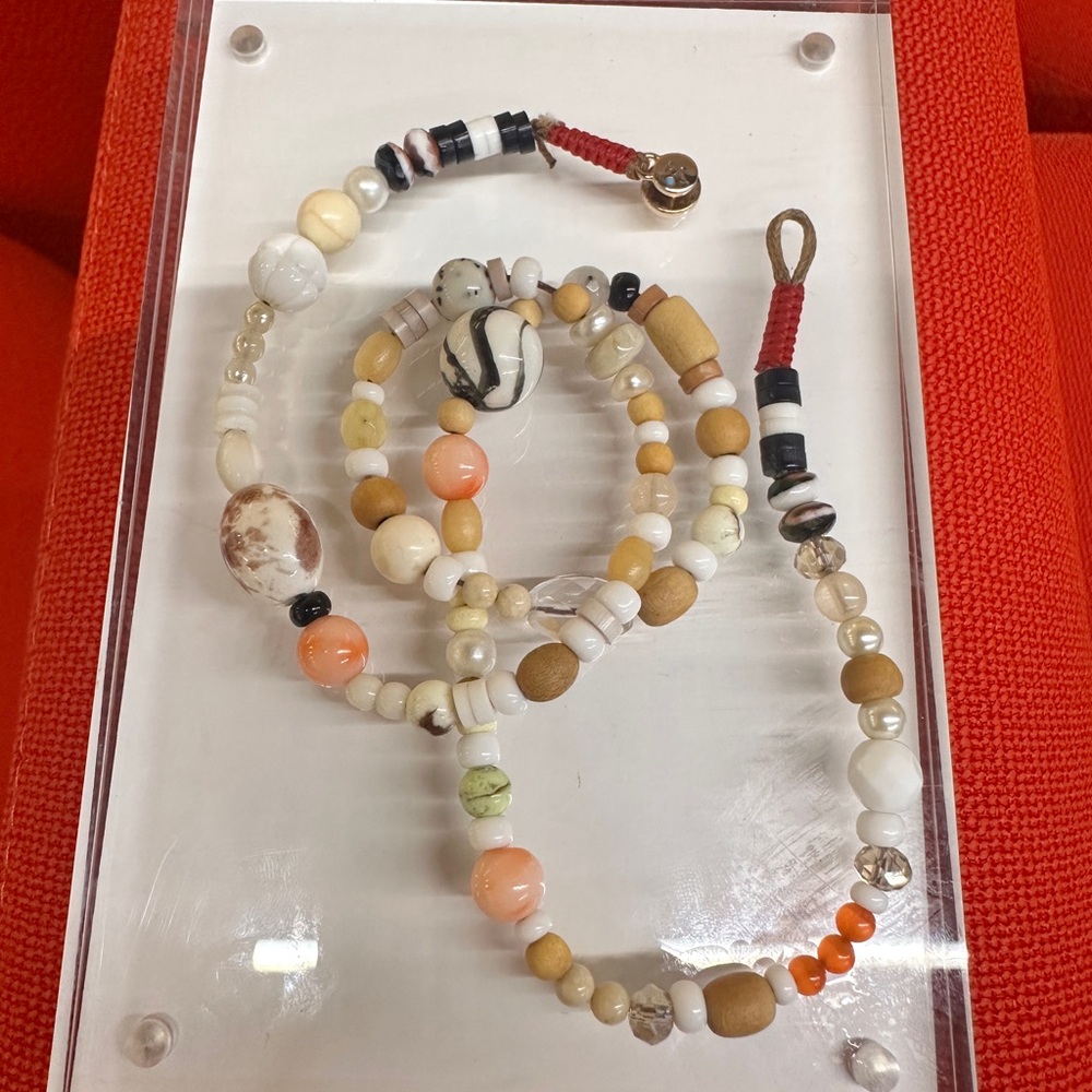 Roxanne Assoulin One Of A Kind Beaded Neclace Ivory , Ecru and White